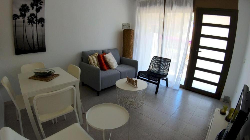 Appartamento Encantador Apartamento Gaviotas Cerca De La Playa Calafat Esterno foto